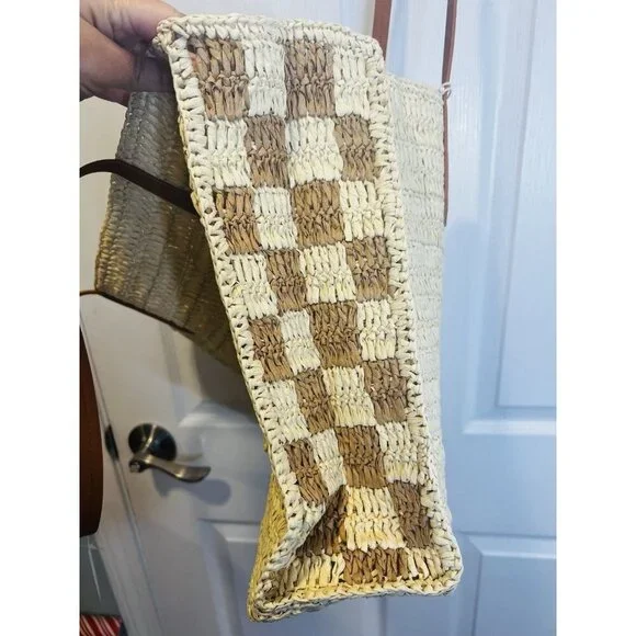 Universal Thread Straw Packable Checker Boxy Tote Beige NWT Summer Bag - Picture 8 of 10